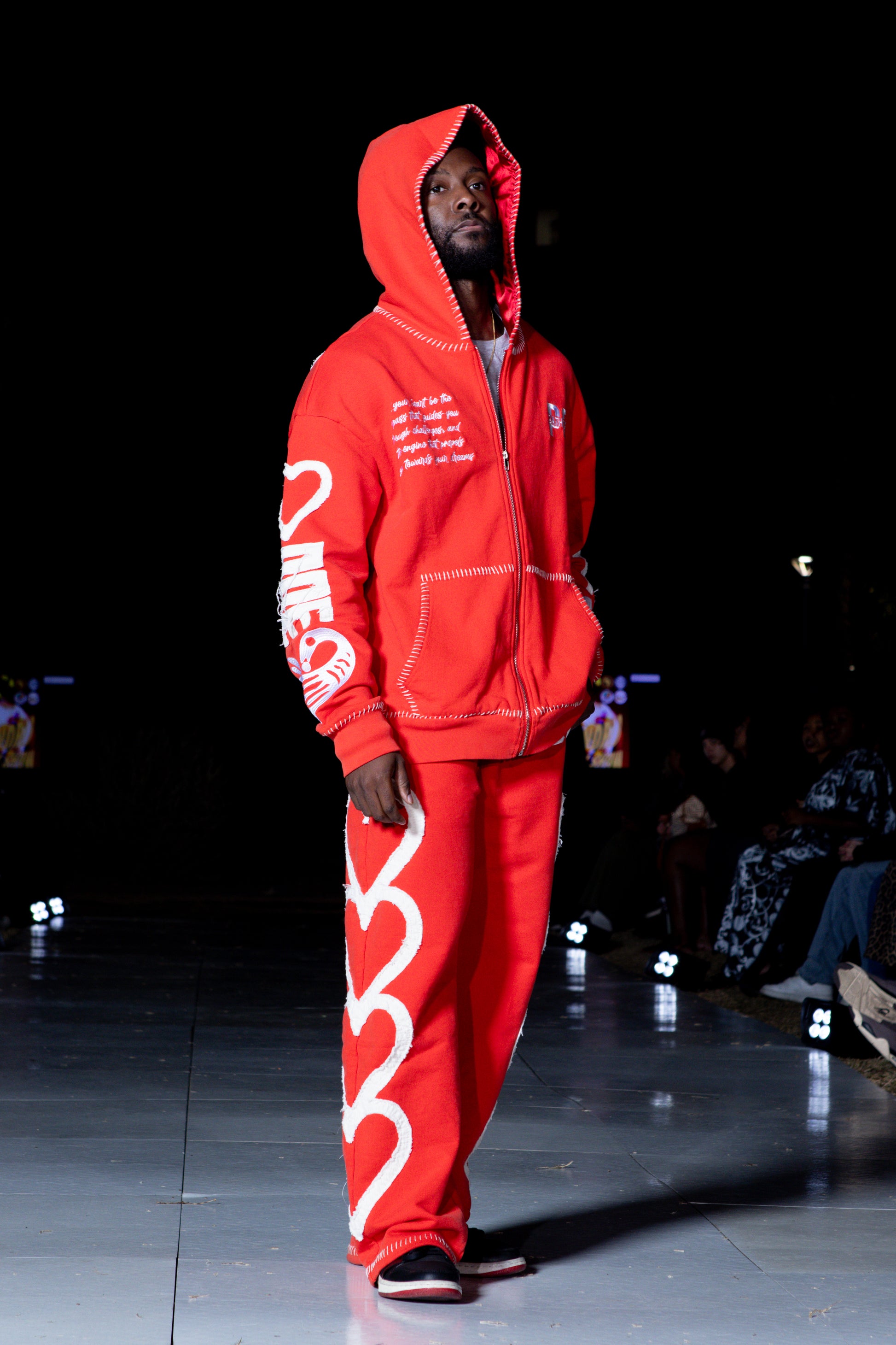 (Scarlet Red) Heart Fuels Journey Tracksuit